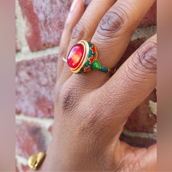 Anthropologie Ethnic Vintage Red Cabochon Enamel Ring - Picture 7 of 11
